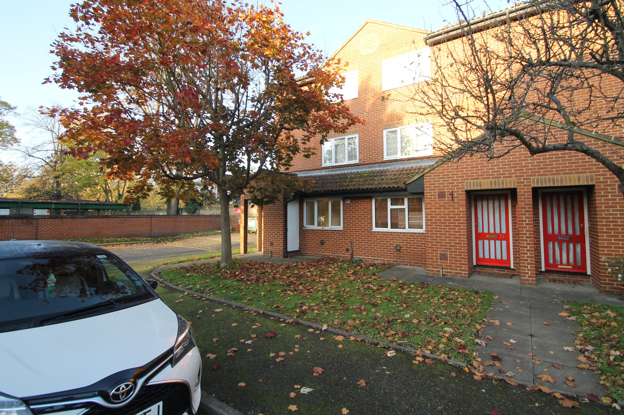 Chatsworth Place, Mitcham Truuli