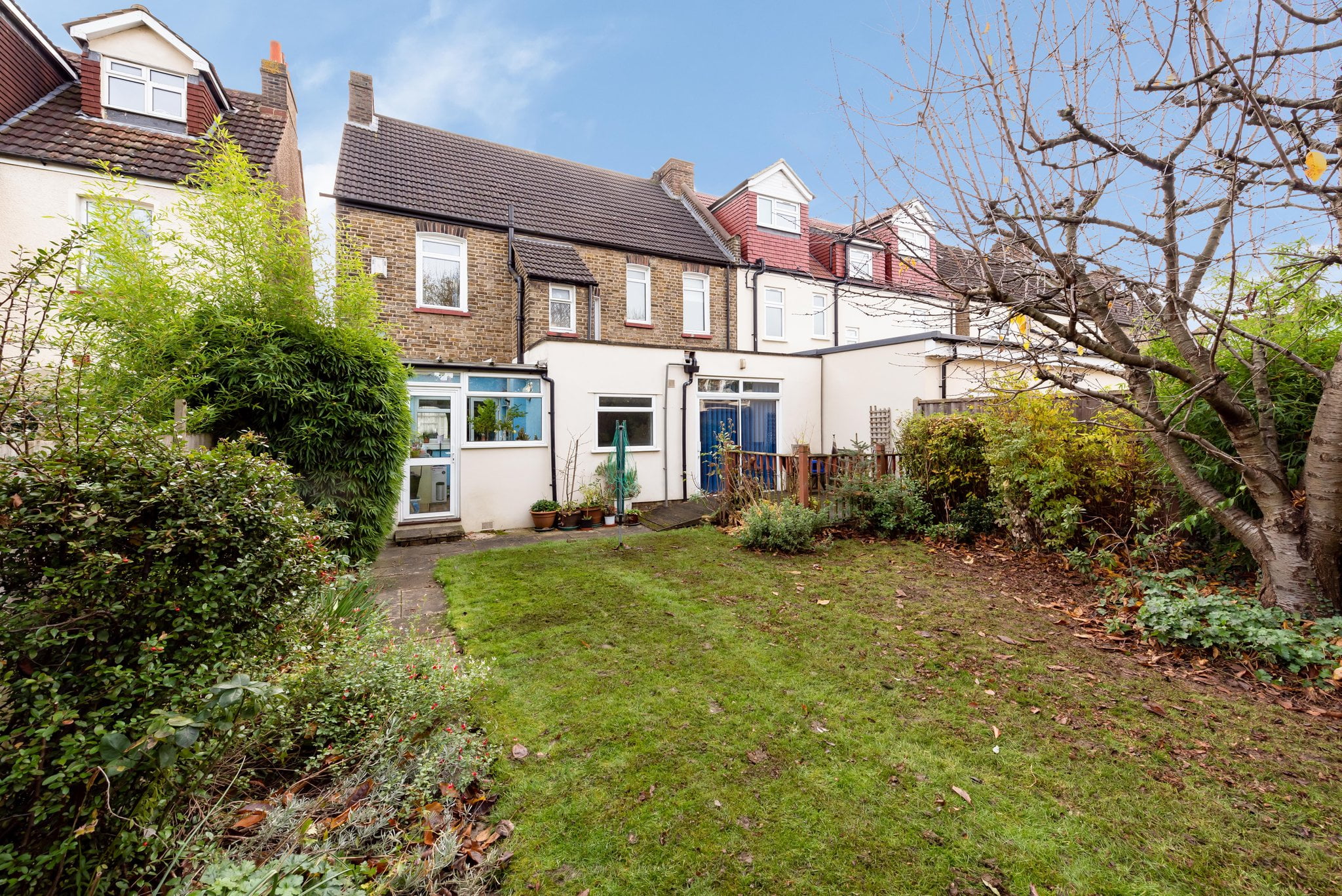 Strathyre Avenue, London, SW16 Truuli