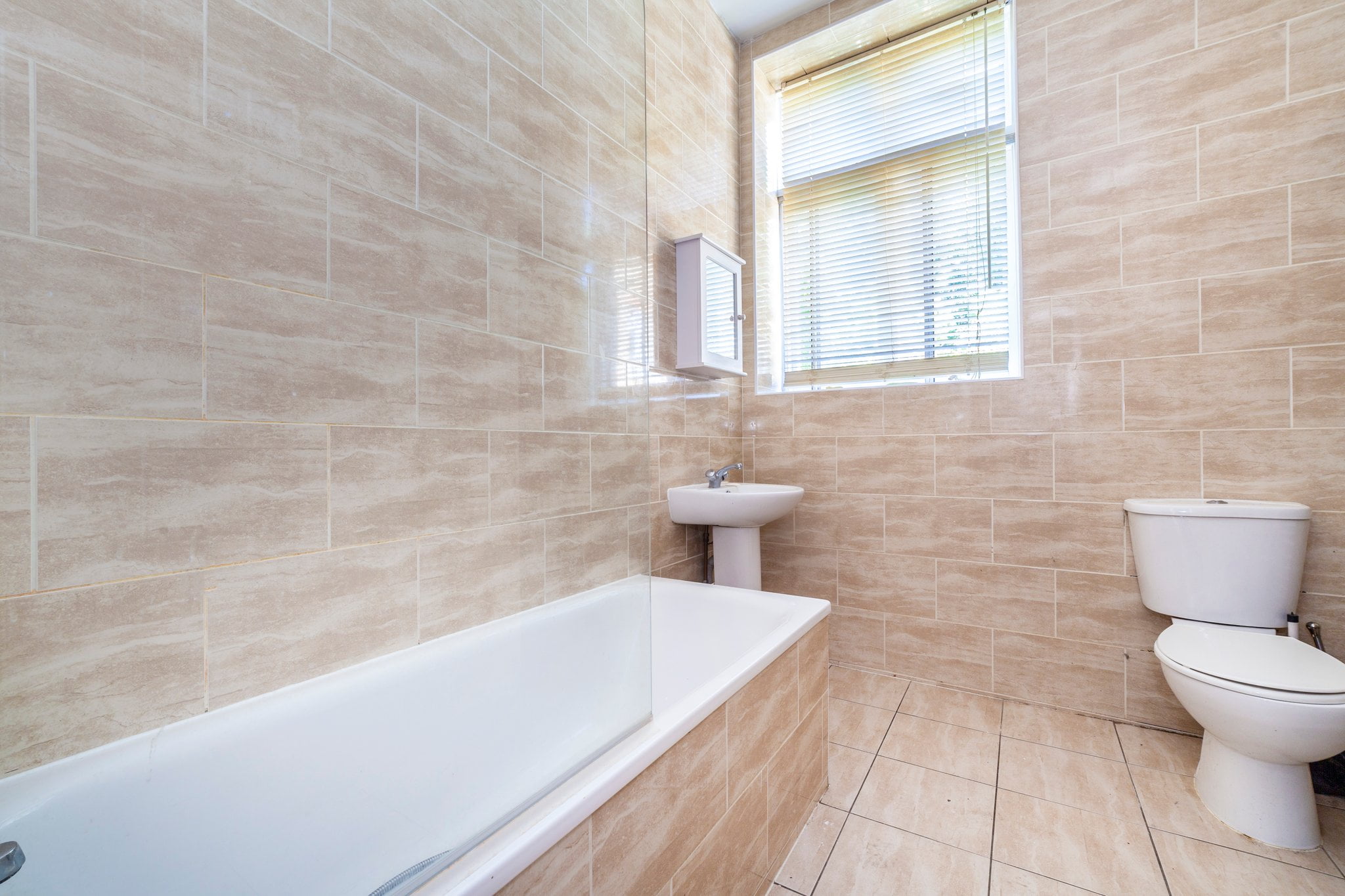 Ambleside Avenue, London, SW16 Truuli