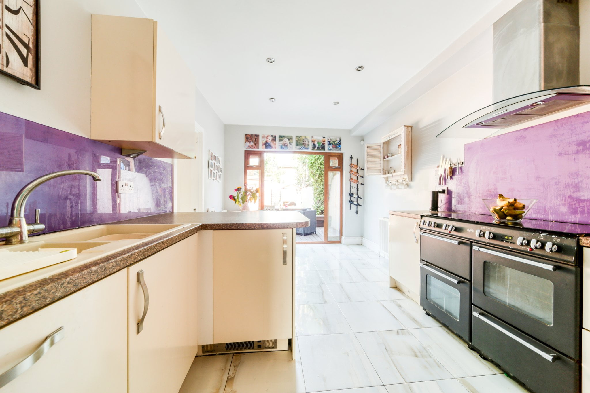 Pitcairn Road, Mitcham, CR4 Truuli