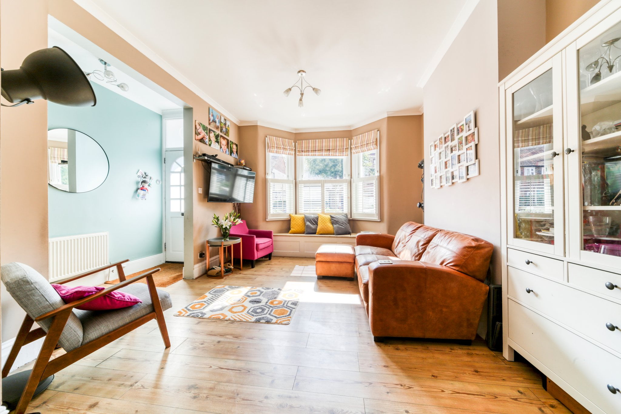 Pitcairn Road, Mitcham, CR4 Truuli