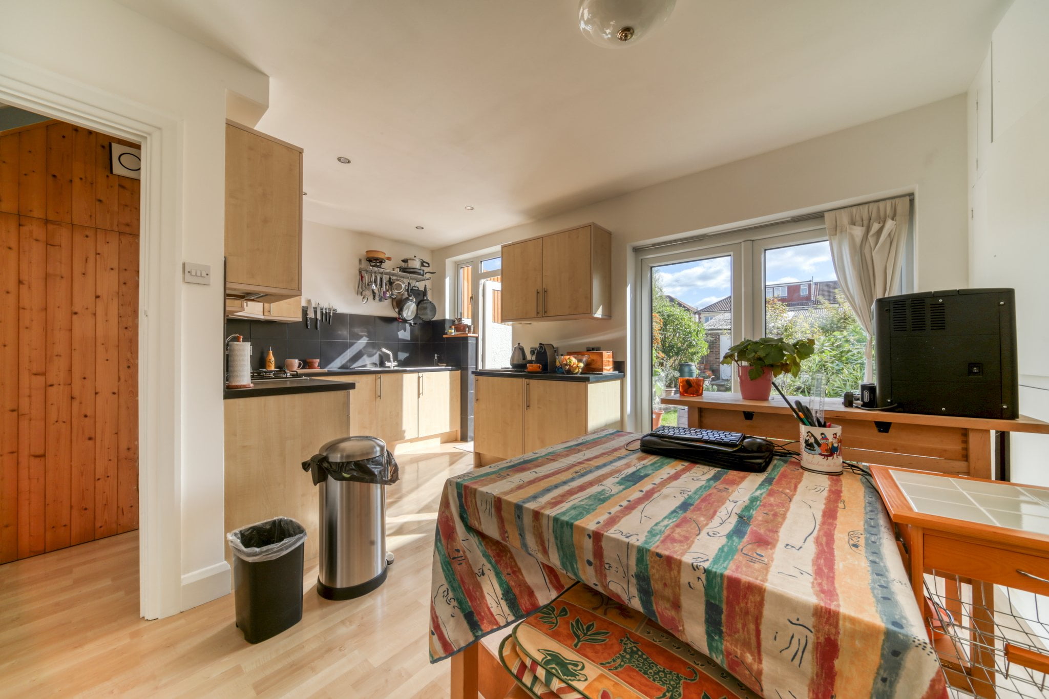 Sunnymead Avenue, Mitcham, CR4 Truuli