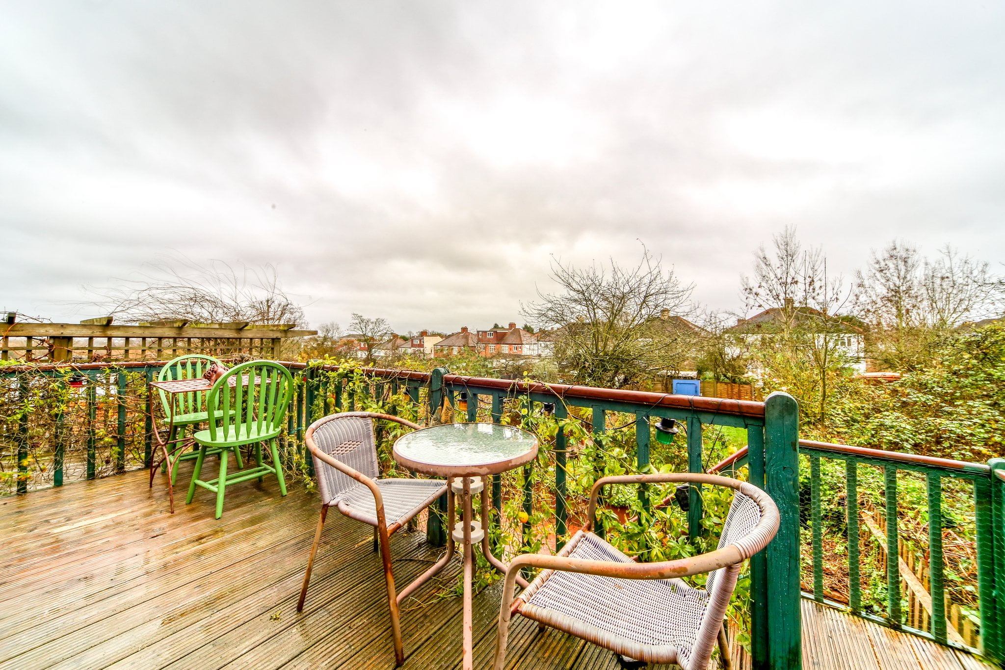 Howden Road, London, SE25 Truuli