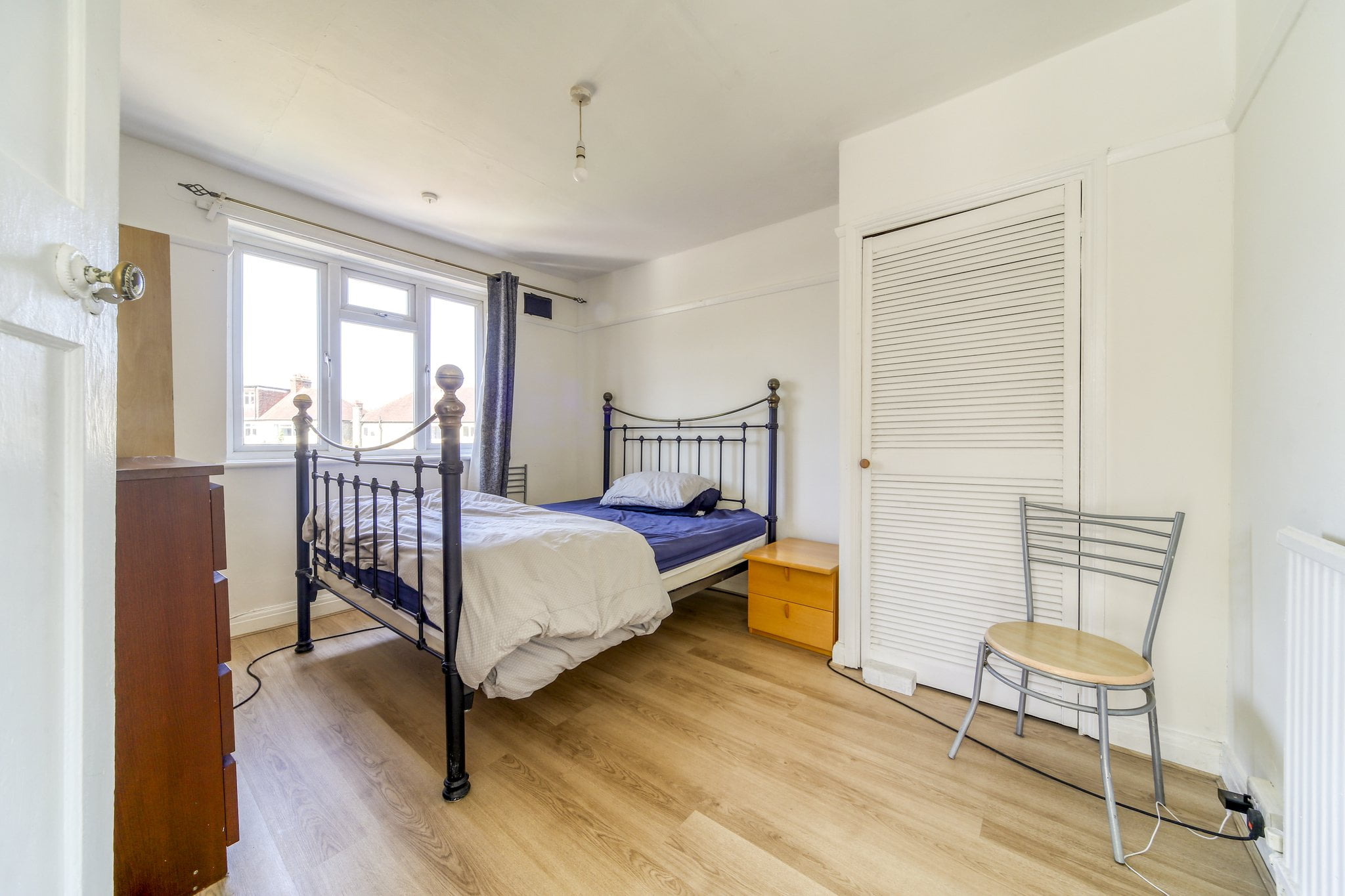 Vale Road, Mitcham, CR4 Truuli