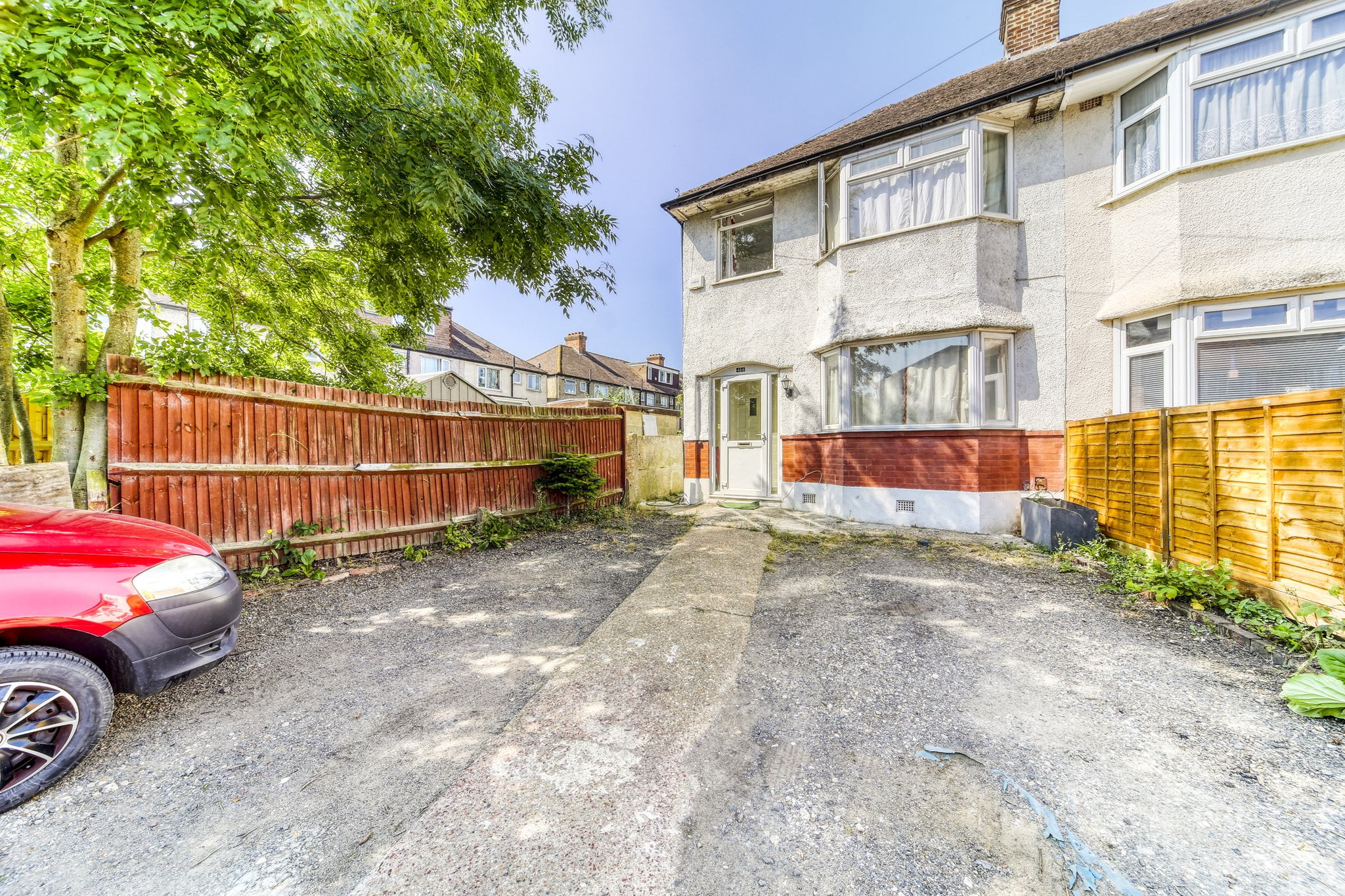 Vale Road, Mitcham, CR4 Truuli