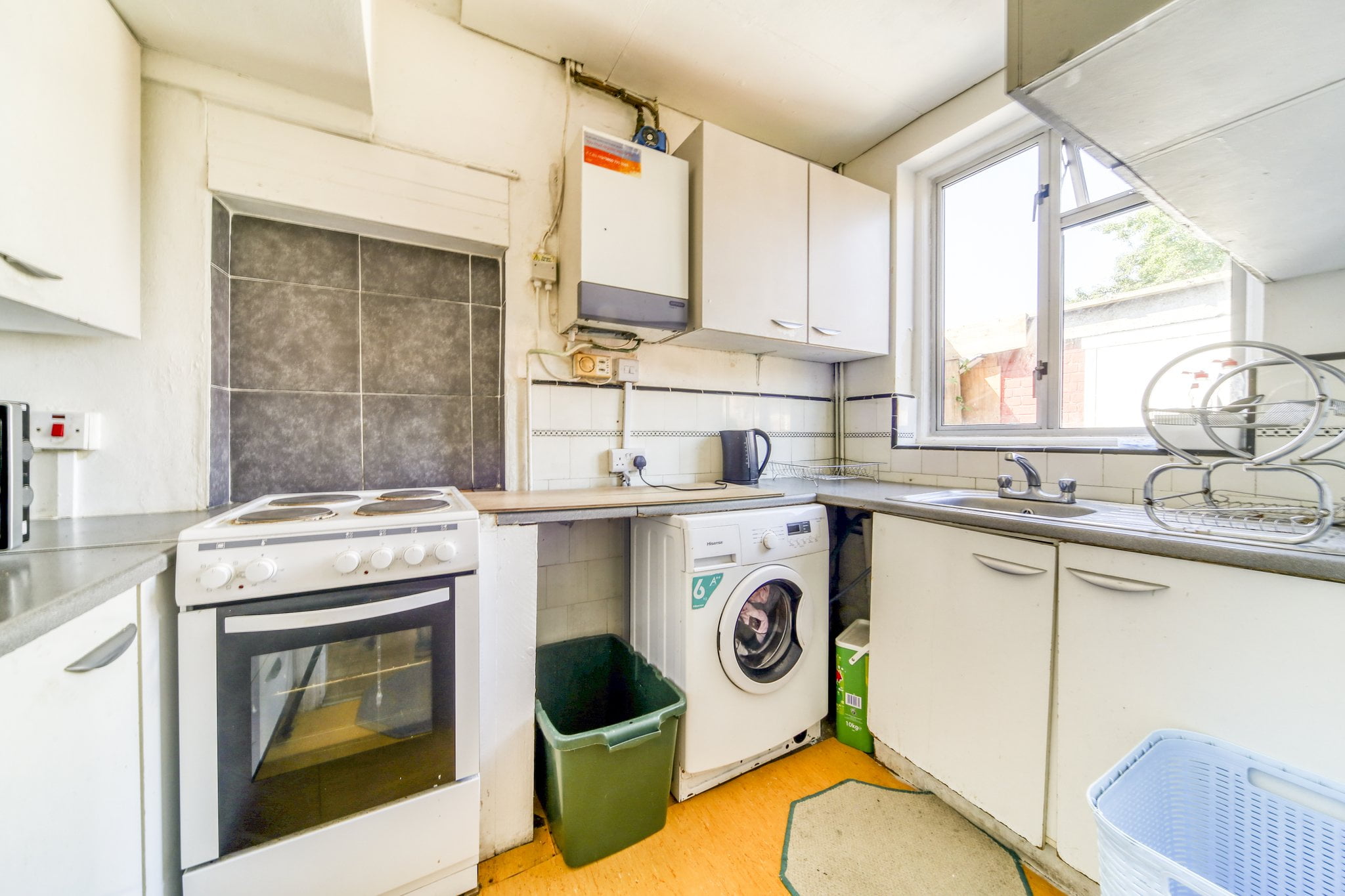 Vale Road, Mitcham, CR4 Truuli