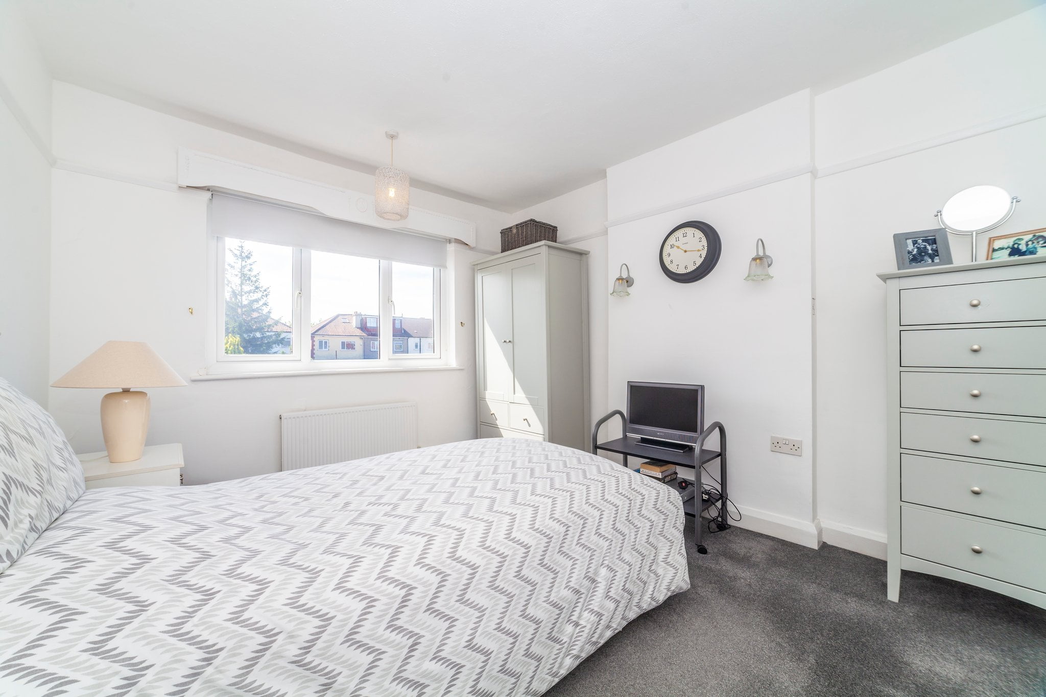 Sunnymead Avenue, Mitcham, CR4 Truuli