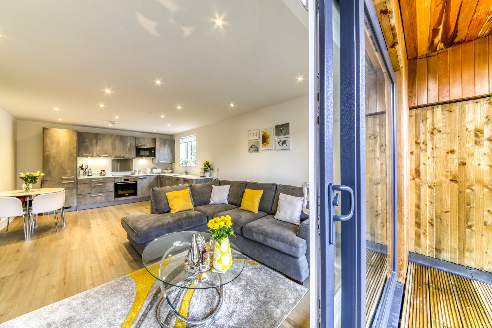 Crown Dale, London, SE19 Truuli