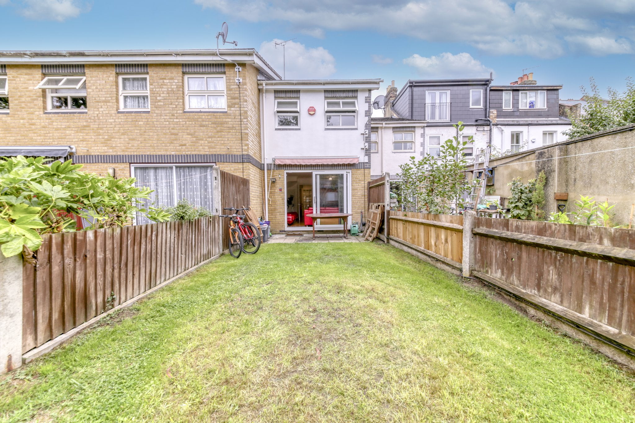 Soper Close, Kemble Road, London, SE23 Truuli