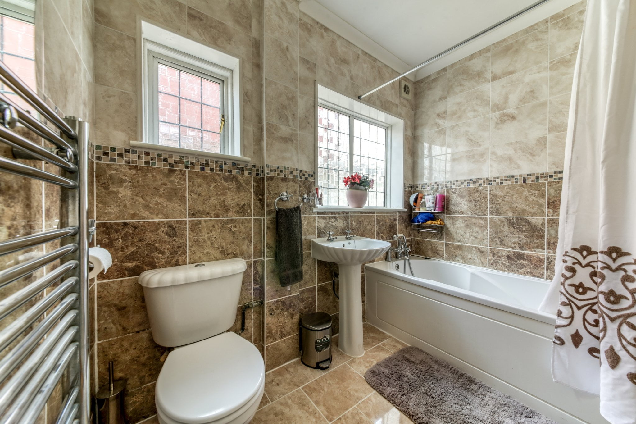 Queenswood Avenue, Wallington, SM6 Truuli