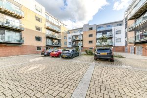 Talbot Close, Mitcham, CR4