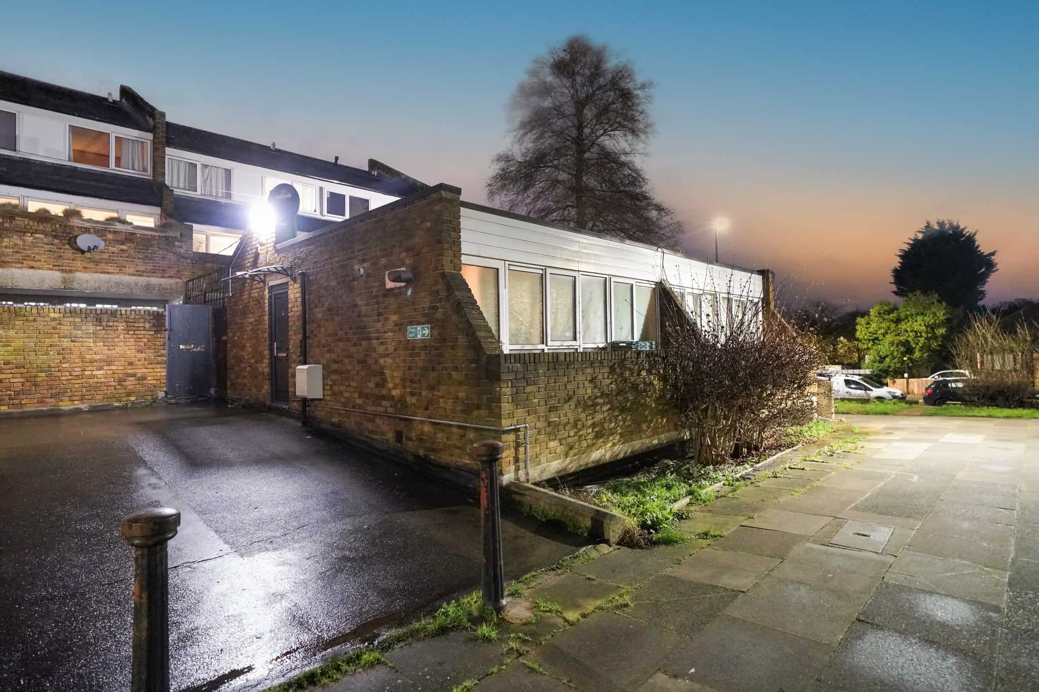 Se27 Woodvale Walk, London, SE27 - Truuli